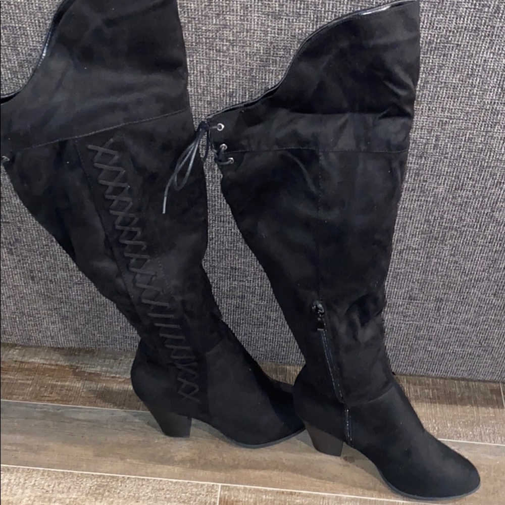 Never worn journey suede feel over the knee boots